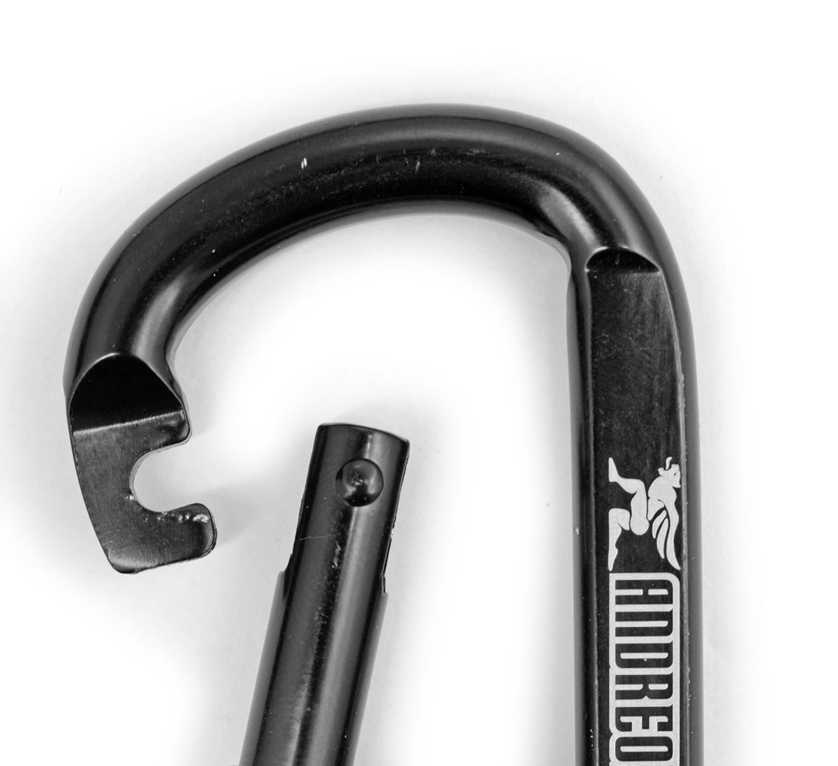 Heavy-Duty 3.2" Iron Carabiners – Built for Strength and Versatility in Every Workout.