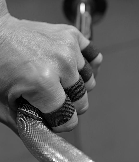 Minimal Non-Intrusive Workout Grips for Palms. Simple and Comfortable.