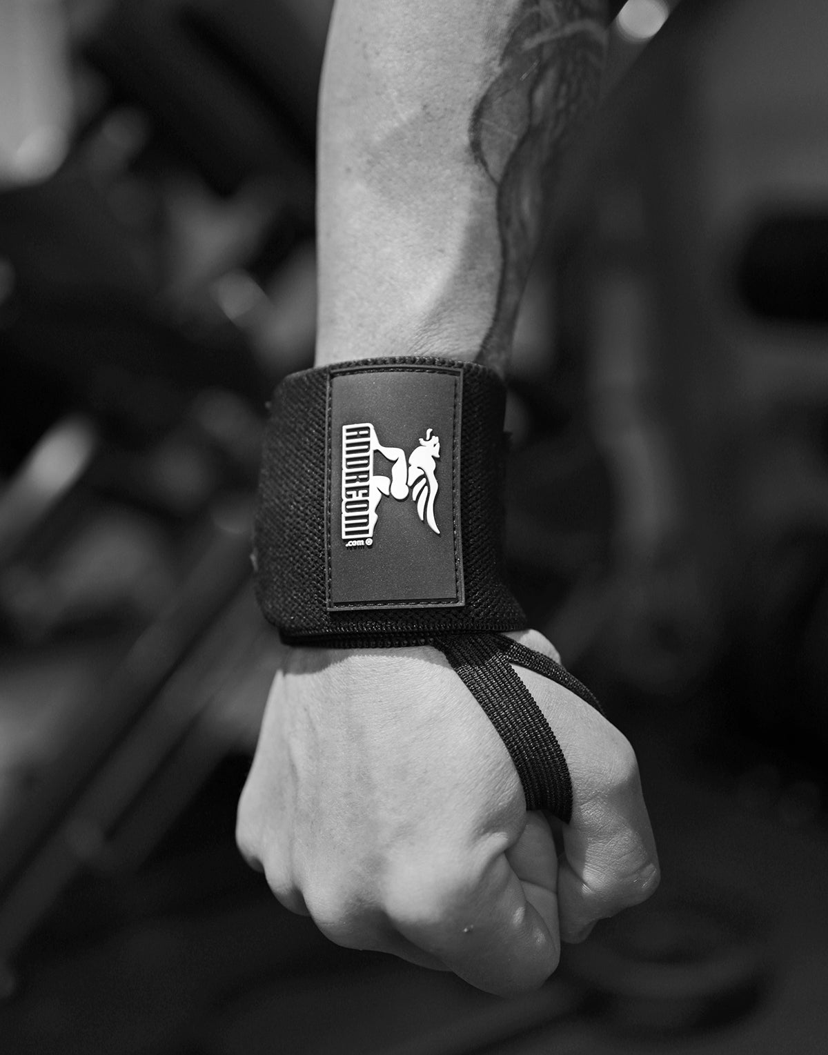 Weighlifting Wrist Wraps - 19" Model 01
