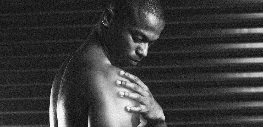 Why Shoulder Impingement Is So Common in Weight Lifters