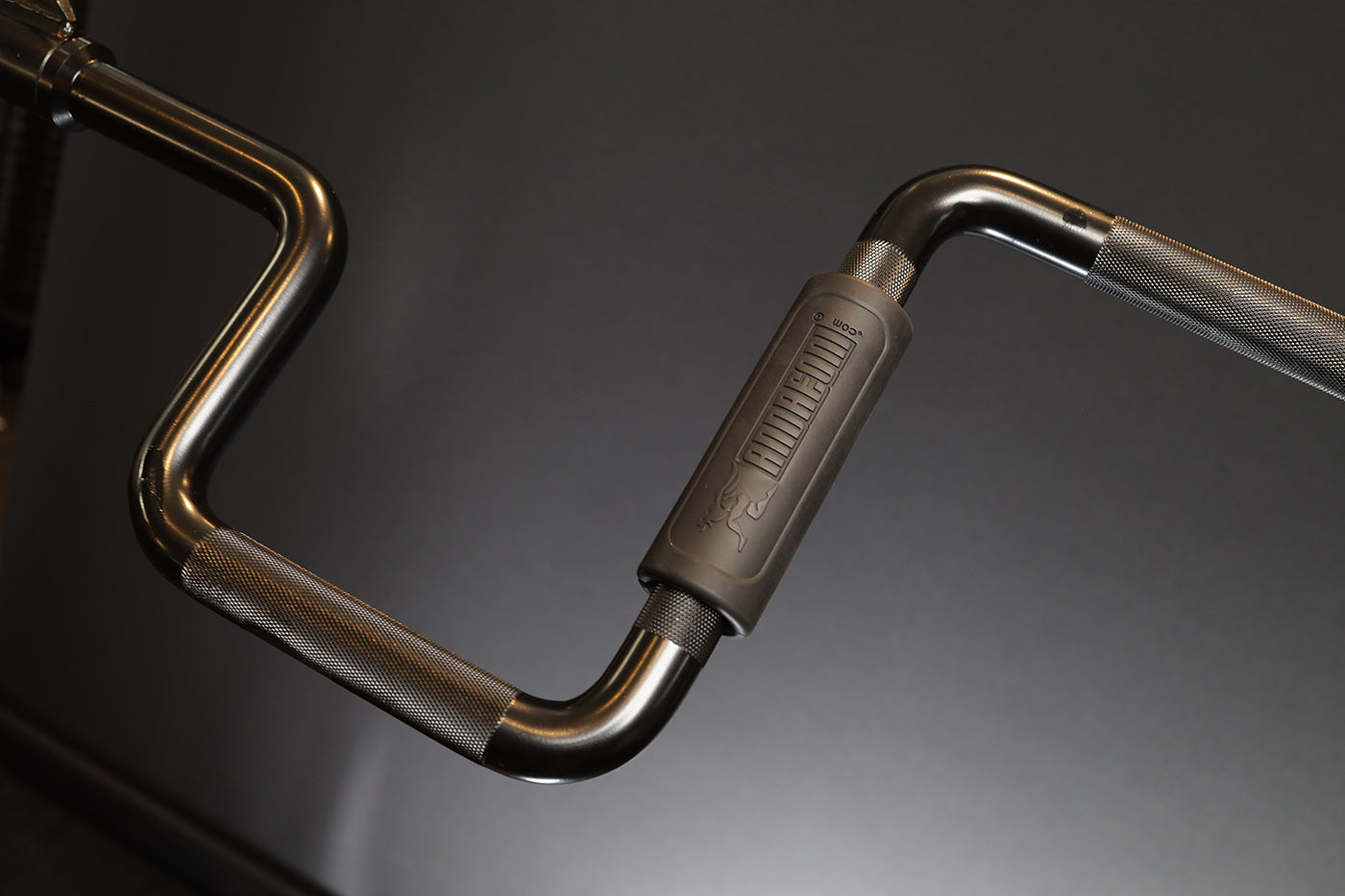 THE ANDREONI BAR - A revolutionary cable machine attachment.